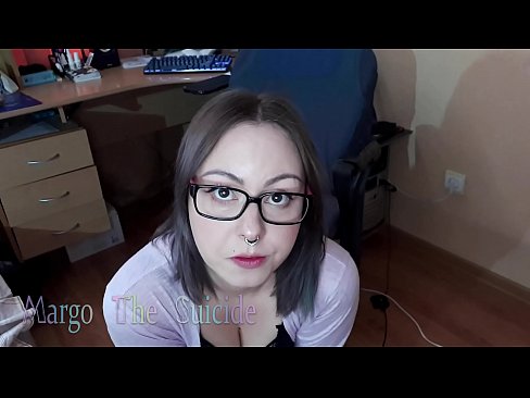 ❤️ Kynþokkafull stelpa með gleraugu sýgur dildó djúpt á myndavélinni ❤❌ Fallegt klám á is.com-fullporner.ru ❌️